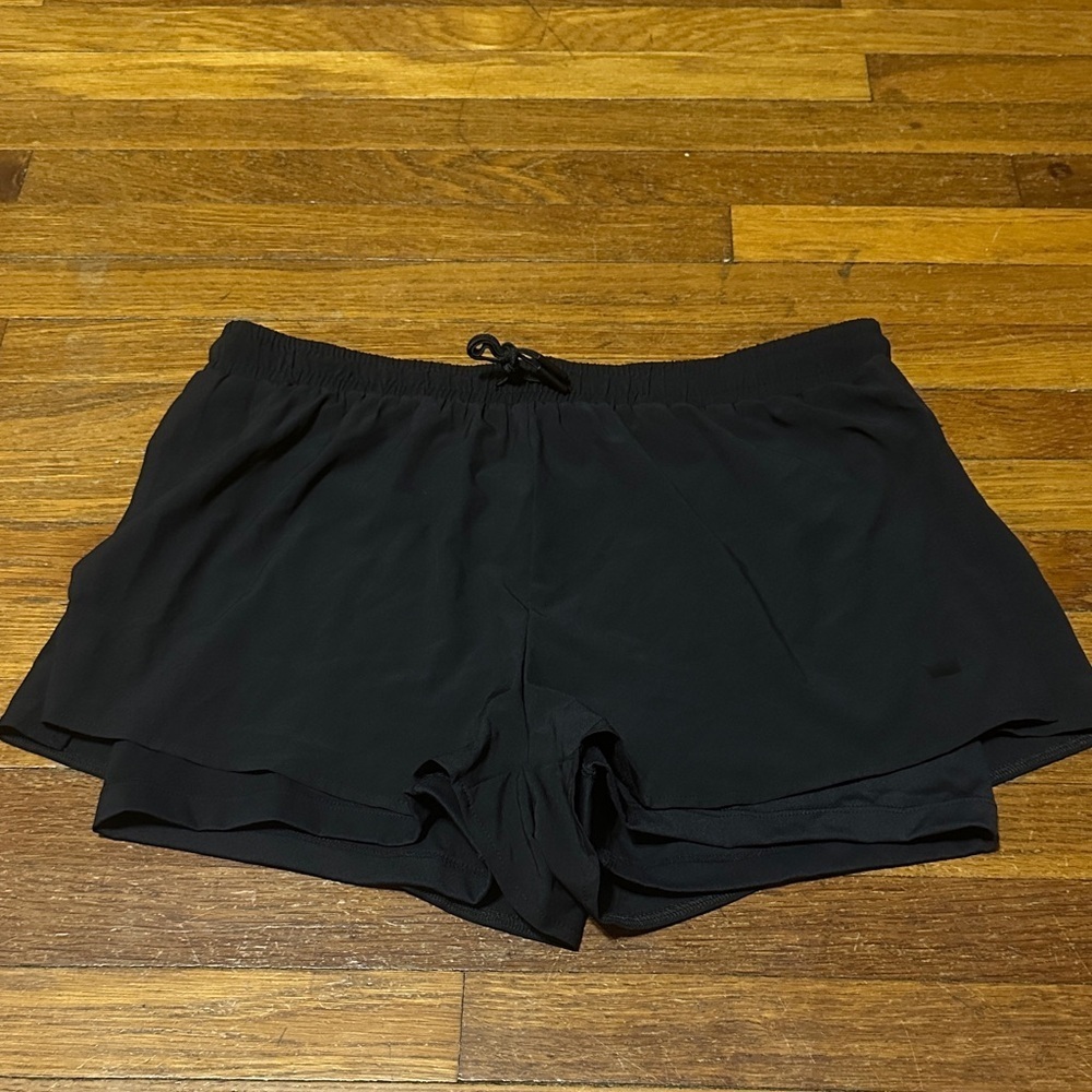 SHEFIT Black Women's 2-in-1 Athletic Shorts, Luxe (Large), NWT